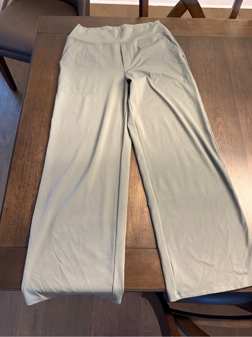 G4Free Wide-Leg Women's Pants in Sage Green